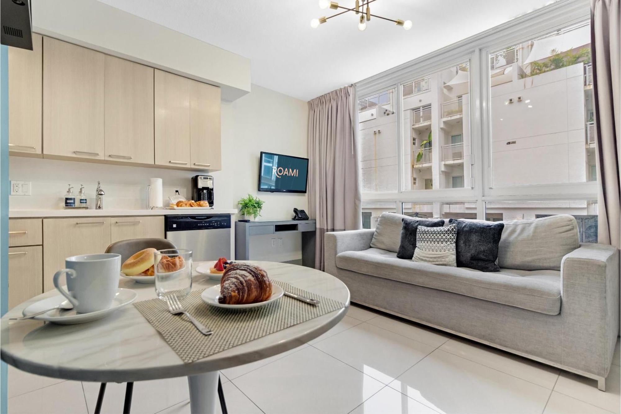 Roami At Habitat Brickell Aparthotel Miami Bagian luar foto